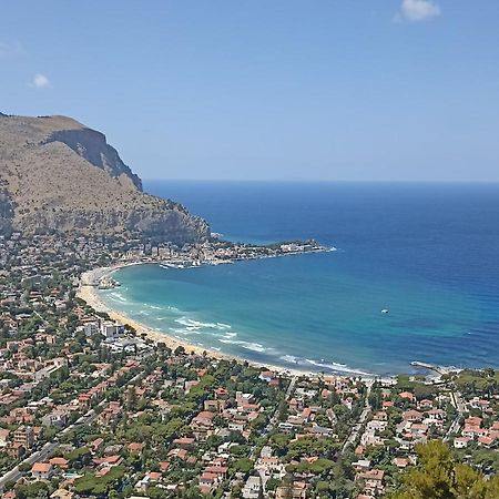 فيلا Casa Nina مونديلّو المظهر الخارجي الصورة